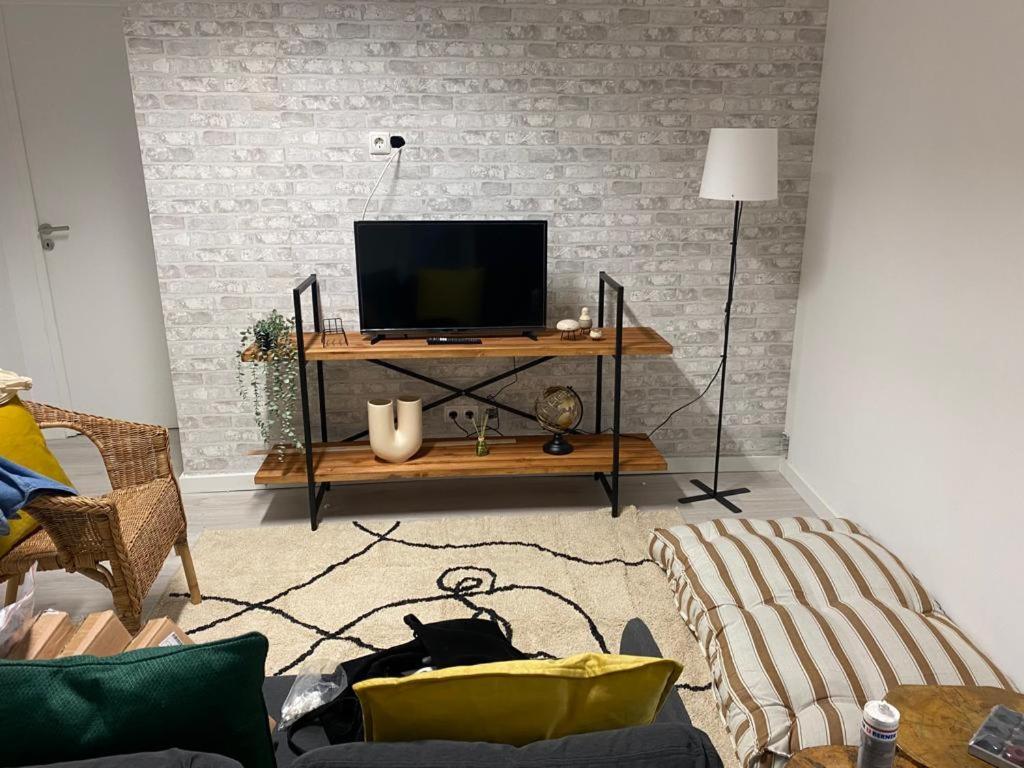 שטובל 5 Senses Hostel מראה חיצוני תמונה