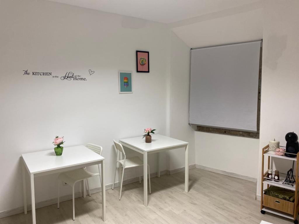 שטובל 5 Senses Hostel מראה חיצוני תמונה
