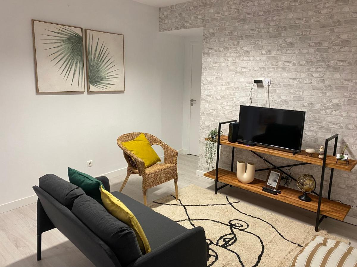 שטובל 5 Senses Hostel מראה חיצוני תמונה
