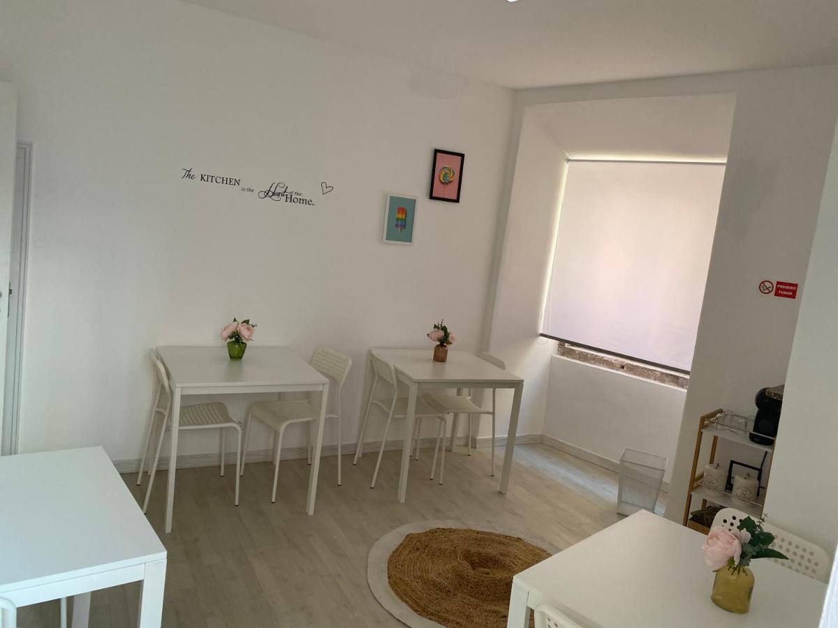 שטובל 5 Senses Hostel מראה חיצוני תמונה