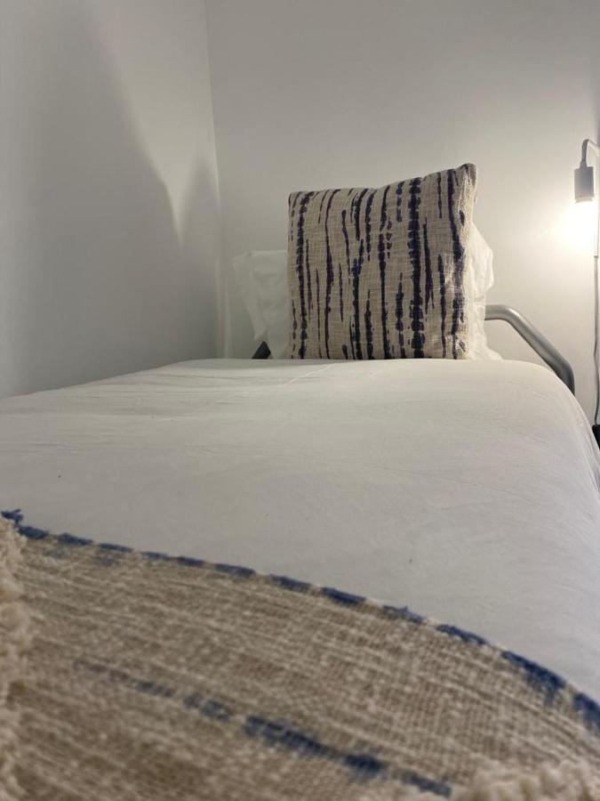 שטובל 5 Senses Hostel מראה חיצוני תמונה