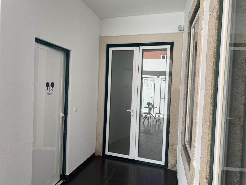 שטובל 5 Senses Hostel מראה חיצוני תמונה